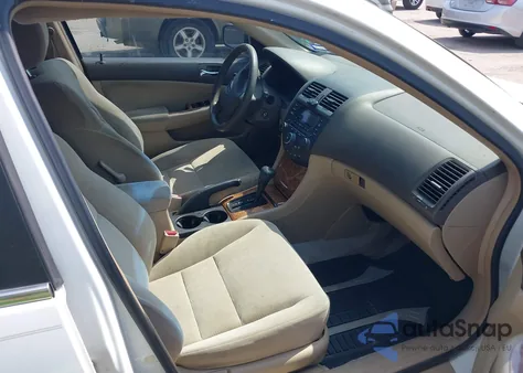 2003 Honda Accord 2.4 Ex из США, поврежденный, VIN 1HGCM56663A037919